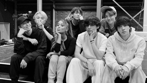 Ariana Grande & BTS