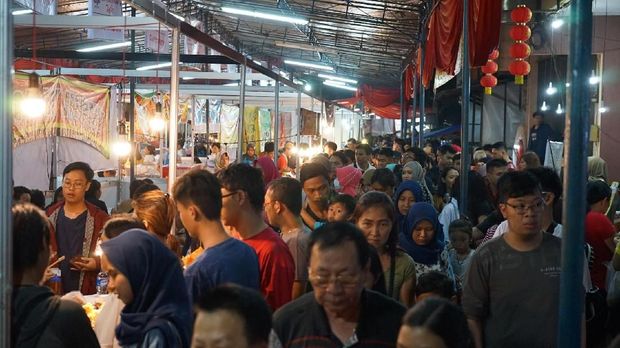 Pasar Imlek Semawis, Potret Keberagaman dari Semarang