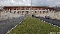 Sayangnya, stadion ini hanya akan digunakan untuk upacara pembukaan dan penutupan saja selama PON berlangsung. Persipura disebut akan menggunakannya setelah PON usai. 