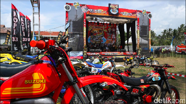 800 Pencinta Suzuki TS 125 Penuhi Pangandaran