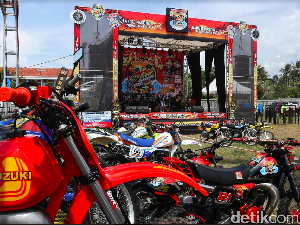 800 Pencinta Suzuki TS 125 Penuhi Pangandaran