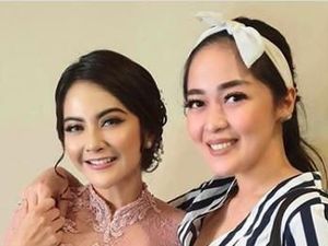 Resmi Dilamar, Tiwi eks T2 Siap Nikah Lagi Resmi Dilamar, Tiwi eks T2 Siap Nikah Lagi