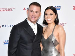 Putus dari Channing Tatum, Jessie J Pamer Foto Telanjang Putus dari Channing Tatum, Jessie J Pamer Foto Telanjang