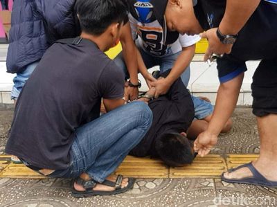 Gorok Sopir Angkot, Tegar Dibekuk Polisi