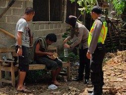 Pria Onani di Pinggir Jalan Kota Blitar Ditangkap, Orang Gangguan Jiwa?