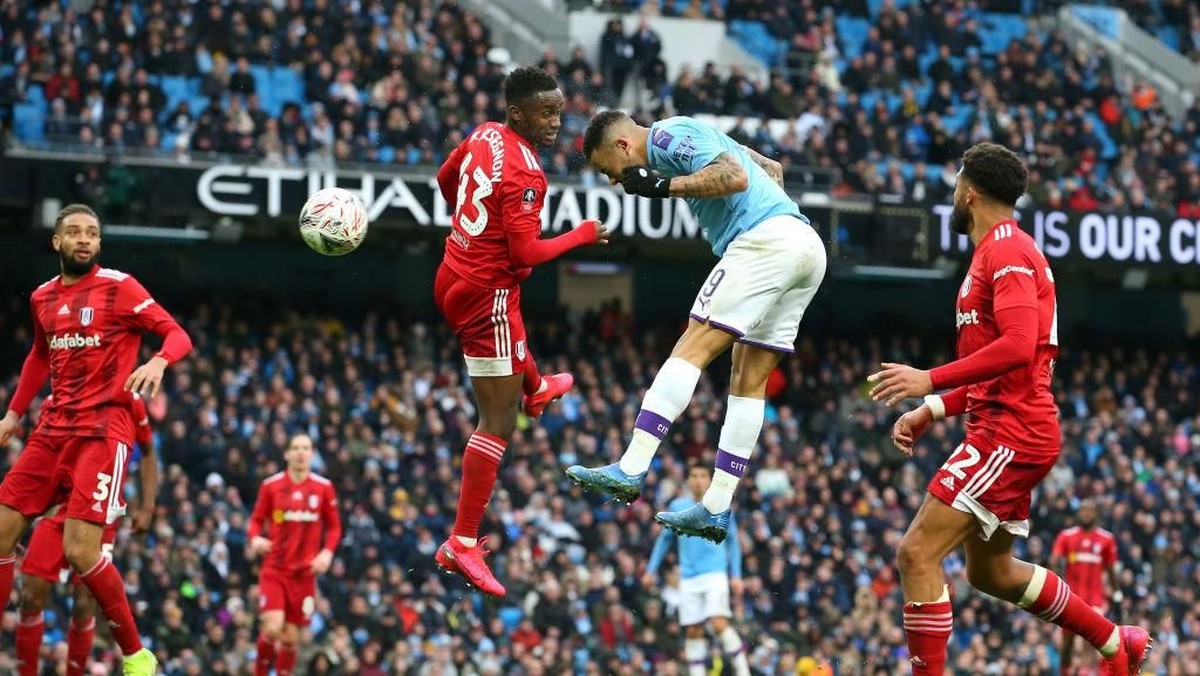 Manchester City menang telak 4-0 atas Fulham di babak keempat Piala FA. (Foto: Alex Livesey/Getty Images)