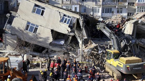 Kerusakan Akibat Gempa Turki