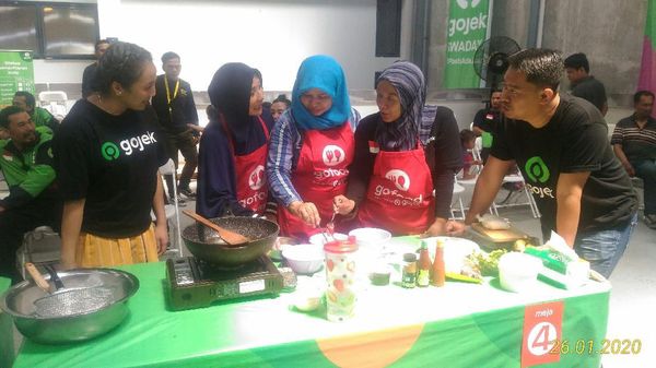 Cerdik Berwirausaha untuk Tingkatkan Taraf Hidup