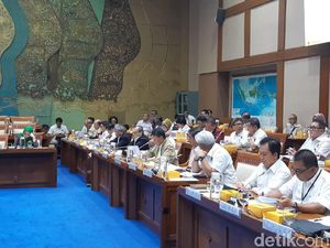 Bareng DPR, Menteri ESDM Bahas Harga Gas