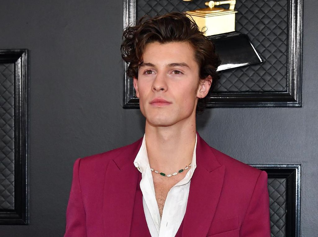 Shawn Mendes Jawab Kabar Musuhan dengan Justin Bieber Shawn Mendes Jawab Kabar Musuhan dengan Justin Bieber
