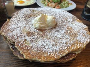 Wouw! Pancake Raksasa Ini Lebih Besar dari Kepala Manusia Wouw! Pancake Raksasa Ini Lebih Besar dari Kepala Manusia
