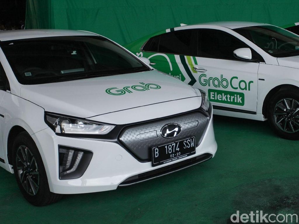 Grab Punya Target Operasikan 500 Taksi Listrik Tahun Ini Grab Punya Target Operasikan 500 Taksi Listrik Tahun Ini