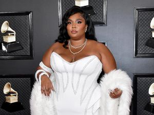 Lizzo Hingga Billie Eilish Masuk Daftar Best-Dressed Grammy Awards 2020