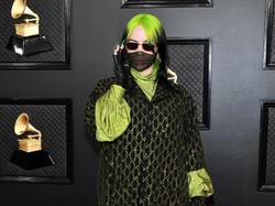 Billie Eilish Dapatkan Piala Pertama dari 6 Nominasi