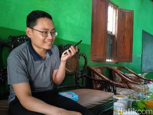 Mahasiswi Asal Klaten Masih Tertahan di Wuhan, Bagaimana Kondisinya? Mahasiswi Asal Klaten Masih Tertahan di Wuhan, Bagaimana Kondisinya?