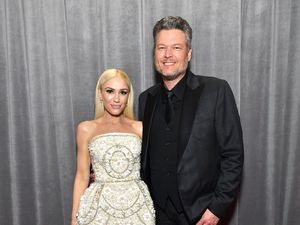 Gwen Stefani Jawab Isu Batal Nikah dengan Blake Shelton