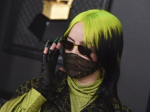 Billie Eilish Pakai Masker di Grammy Awards 2020, Takut Kena Virus Corona?