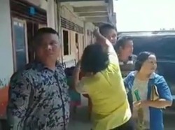 Video Pelemparan Kotoran Babi Viral, Eks Bupati Nias Selatan Angkat Suara