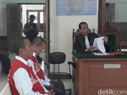 Dua Terdakwa Kasus SDN Gentong Ambruk Sidang Tanpa Didamping Kuasa Hukum