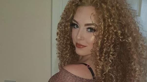 Cerita Remaja 14 Tahun yang Di-bully Karena Jago Pole Dance