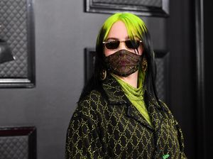 Billie Eilish tampil Serba Hijau-Hitam di Grammy Awards 2020 Billie Eilish tampil Serba Hijau-Hitam di Grammy Awards 2020
