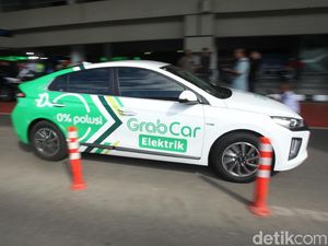 Grab Indonesia Tambah Armada 1.000 Mobil Listrik Grab Indonesia Tambah Armada 1.000 Mobil Listrik