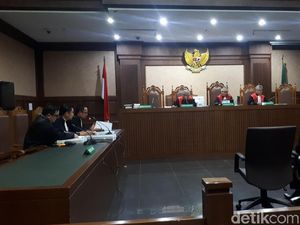 Kasus Suap Eks Gubernur Kepri, Pengusaha Kock Meng Dituntut 2 Tahun Bui Kasus Suap Eks Gubernur Kepri, Pengusaha Kock Meng Dituntut 2 Tahun Bui