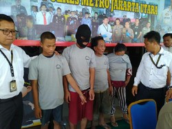 Aksinya Viral di Medsos, 2 Bajing Loncat di Jakut Ditangkap Polisi