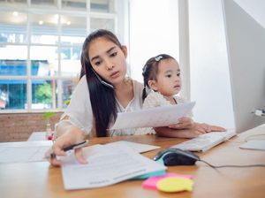 Jika Dihitung-hitung, Ibu Rumah Tangga Seharusnya Digaji Rp 2 Miliar