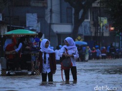 Masih Ada Potensi Banjir, Jakarta Waspada Krisis Air Bersih