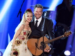 Diisukan Batal Nikah, Gwen Stefani-Blake Shelton Umumkan Pertunangan