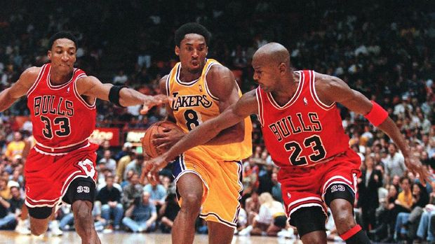 Kobe Bryant mengaku belajar banyak dari Michael Jordan.