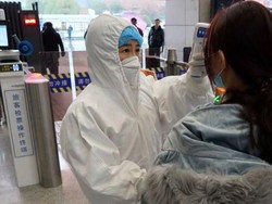 Tak Tahu Harus Apa Lagi: 100 Anak-anak Australia Terjebak di Wuhan, China