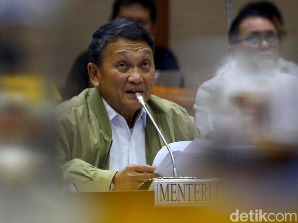 Menteri ESDM Beri Penjelasan Soal Kenaikan Harga Elpiji 3 Kg
