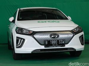 Melihat Lagi Spesifikasi Mobil Listrik Korea yang Jadi Taksi Online