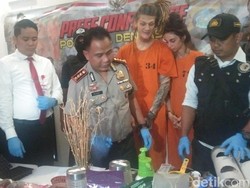 Polisi Tangkap Bule Rusia Chernov-Mishel Penanam Ganja di Kontrakan Bali