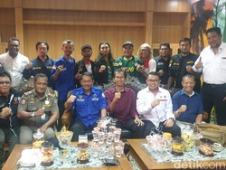 Jelang Pilkada Serentak, Warga Kota Pahlawan Sepakat Jogo Suroboyo