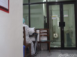 Meski Negatif Virus Corona, TKW di RSUD Sidoarjo Tetap Dirawat di Ruang Isolasi