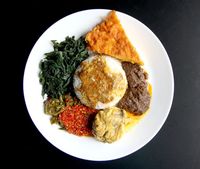 Ini Arti Kode yang Tertulis pada Bungkus Nasi Padang