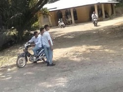 Viral Pelajar di Labura Sumut Diduga Beli Tuak saat Jam Sekolah