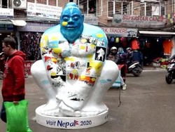 Monster Yeti Kok Kayak Pesumo?