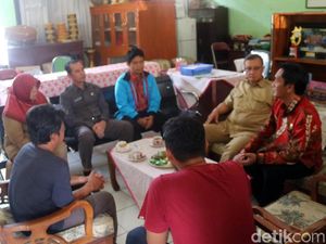 Guru Honorer SD Benteng 3 Sukabumi Pukul Siswa, Ortu Geruduk Sekolah