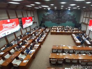 Ke DPR, Sri Mulyani Paparkan Kondisi Ekonomi 2019 dan 2020