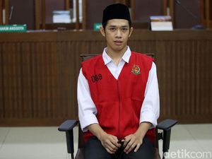 Jelang Sidang Vonis, Lutfi Pembawa Bendera Kembali Berharap Bebas