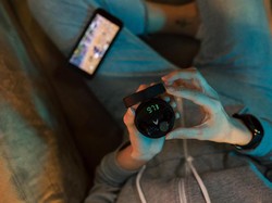 Vyatta Rilis Earphone TWS Berteknologi AptX