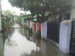 Banjir di Medan Labuhan Belum Surut, Sebagian Warga Mengungsi