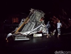 Puluhan Rumah Rusak Disapu Angin Kencang di Kota Banjar