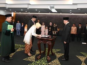 Lantik 2 Anggota Antar Waktu, Ketua MPR Pesan Jaga Amanah