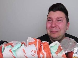 Skandal YouTuber Mukbang, Dituduh Berbuat Kasar oleh Rekan YouTuber