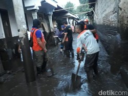 Banjir Bandang Terjang Bondowoso, Khofifah Minta Instansi Saling Bantu